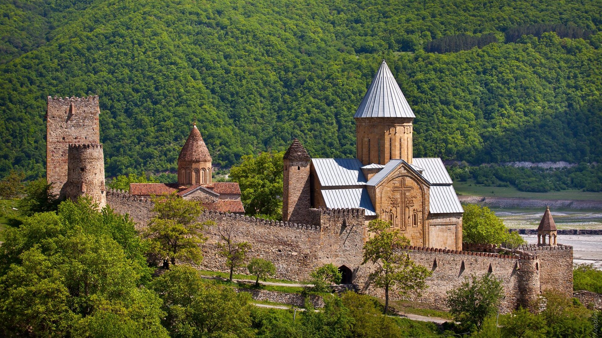 Ananuri Fortress