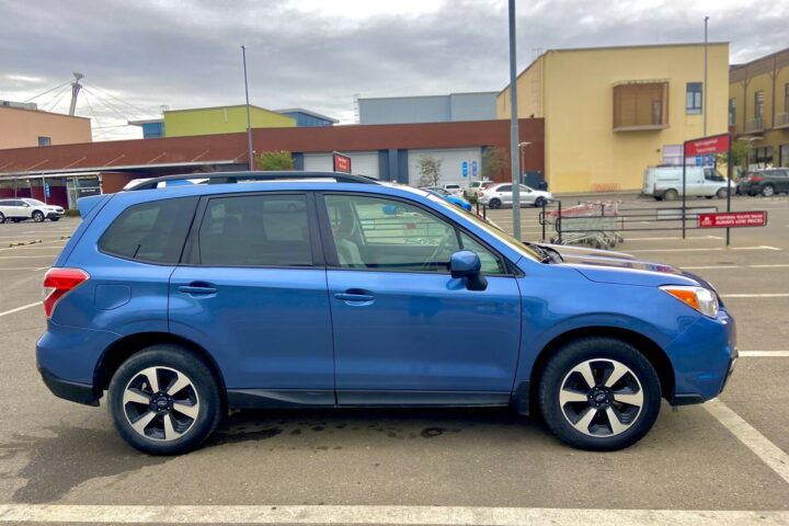 Subaru Forester 2016 Blue