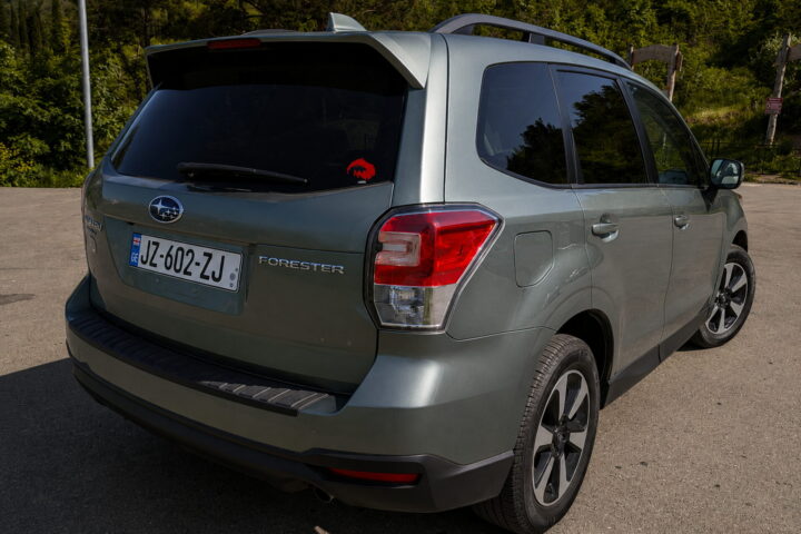 Subaru Forester 2018 Green